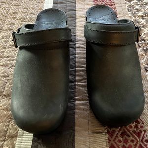 Dansko Women's Black Clogs